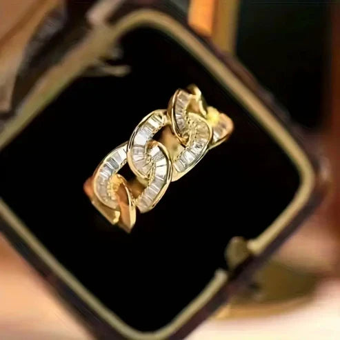 Chain Crystal Gold Ring