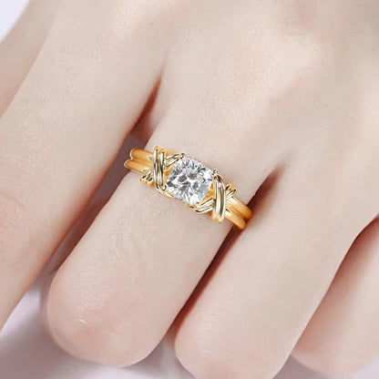Knotted Band Statement Ring
